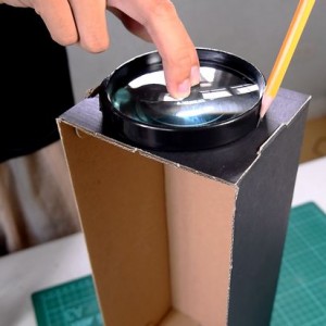 Cara Membuat Proyektor Smartphone dengan Kotak Sepatu !