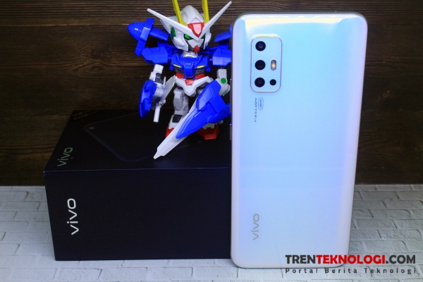 Review Vivo V19 : Desain Baru, Hasil Kamera Detail dan Performa Ngebut